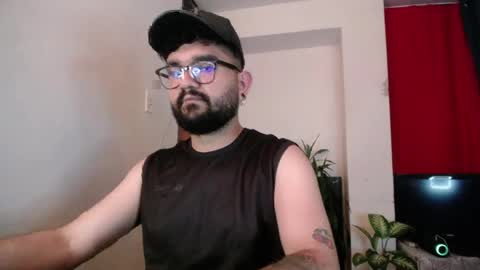 TwinFlamesXX online show from 04.03.26