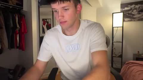 twink2048 online show from 12.16.25