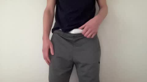 Snapshot of twink27844711 chatting on 12.26.24 twink27844711 online show from 12.26.24