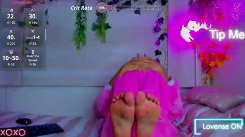 Snapshot of twinkk_guyy chatting on 11.28.25 twinkk_guyy online show from 11.28.25