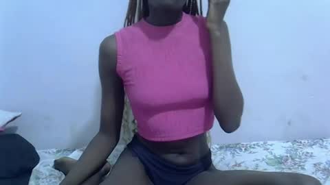 Snapshot of twinkle_tia chatting on 10.06.25 BABY TIA online show from 10.06.25