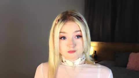 twinklefluff online show from 10.28.25