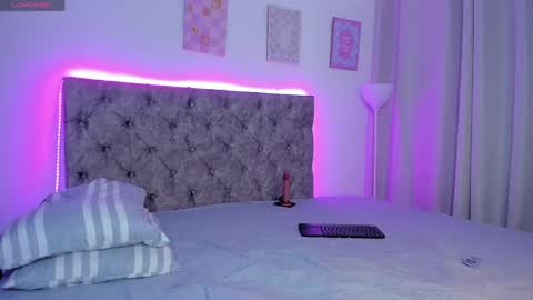 twinksboys_23 online show from 04.15.26