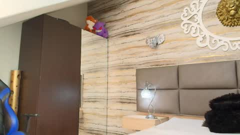 twinslovers_ online show from 03.17.26