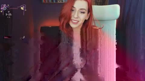 Snapshot of twistofmind chatting on 12.01.25 twistofmind online show from 12.01.25