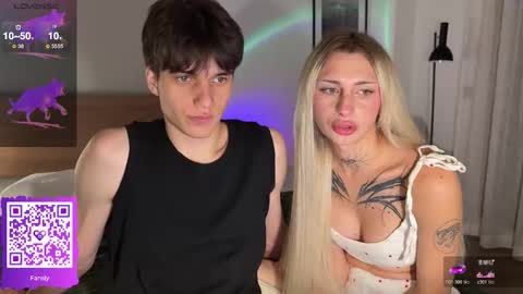 Molly and Nick online show from 11.29.25