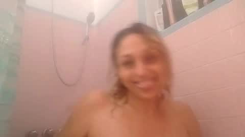 Twocrazy85 online show from 11.27.25