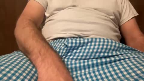 twotoohappy online show from 02.12.25