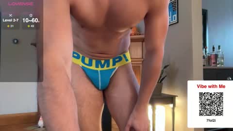 Snapshot of twunk94 chatting on 11.13.25 twunk94 online show from 11.13.25