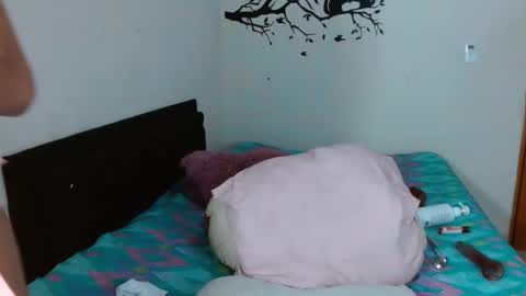 Snapshot of tyfanny19 chatting on 01.31.25 tyfanny19 online show from 01.31.25