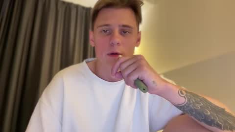 tyler_garrner online show from 10.03.25