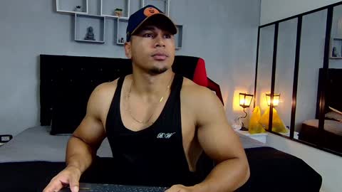 tyler_hank1 online show from 01.07.25