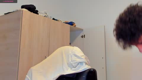 Snapshot of tyler_lautners chatting on 12.30.24 online show from 12.30.24