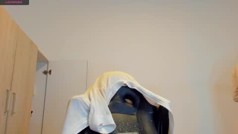 Snapshot of tyler_lautners chatting on 01.25.25 online show from 01.25.25