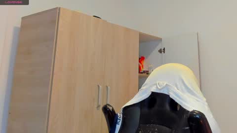 Snapshot of tyler_lautners chatting on 01.31.25 online show from 01.31.25