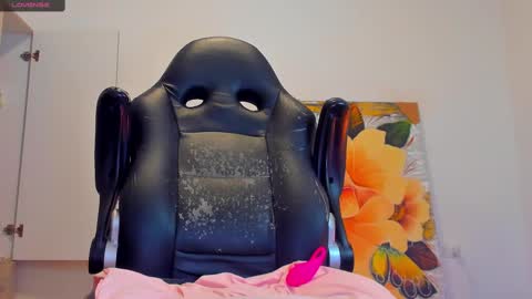 Snapshot of tyler_lautners chatting on 03.07.25 online show from 03.07.25