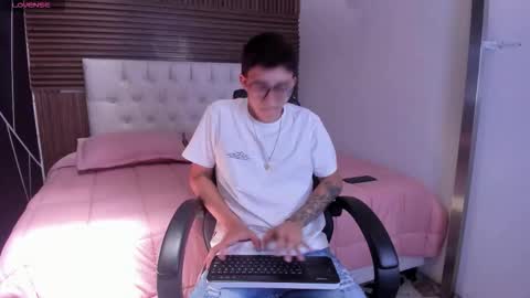 Snapshot of tylercross_ chatting on 03.15.26 Tyler online show from 03.15.26
