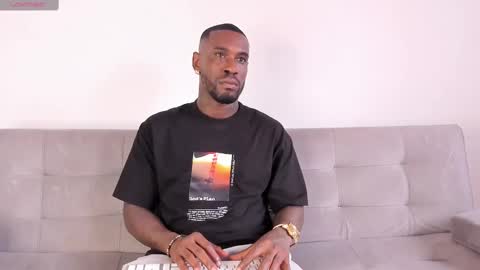 Snapshot of tyron_rulers chatting on 03.05.25 Dvid Rullers online show from 03.05.25