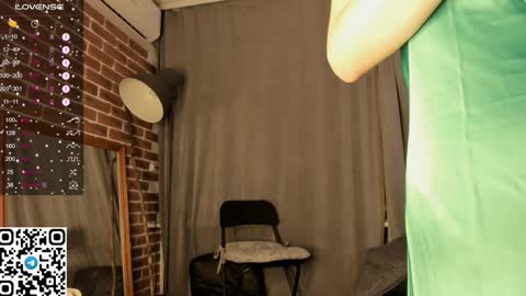 Christine 3 Next broadcast tomorrow at 2100 GMT 5 online show from 12.03.24