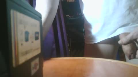 Snapshot of u02g2 chatting on 01.12.25 u02g2 online show from 01.12.25