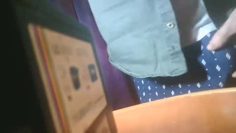 Snapshot of u02g2 chatting on 02.22.25 u02g2 online show from 02.22.25