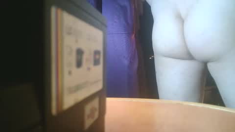 Snapshot of u02g2 chatting on 03.01.25 u02g2 online show from 03.01.25