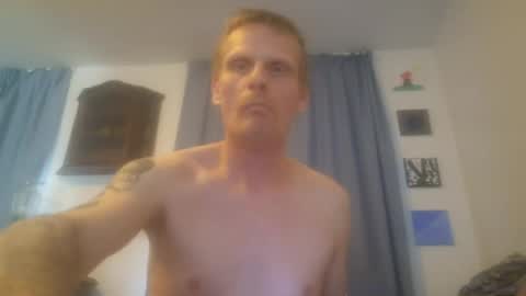 Snapshot of u2232739082 chatting on 06.19.26 u2232739082 online show from 06.19.26