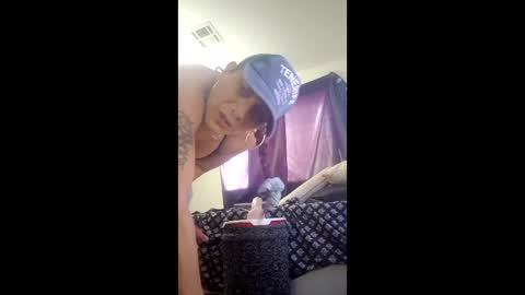 Snapshot of uandme_baby chatting on 04.18.26 Azelia B online show from 04.18.26