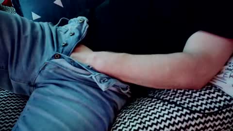 Snapshot of ucez2play chatting on 03.06.25 Daddy online show from 03.06.25