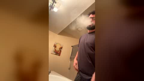 Snapshot of uglyyboyy999 chatting on 02.26.26 uglyyboyy999 online show from 02.26.26