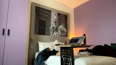 ukclive online show from 03.09.25