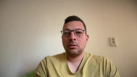 ukhalid82 online show from 04.18.26