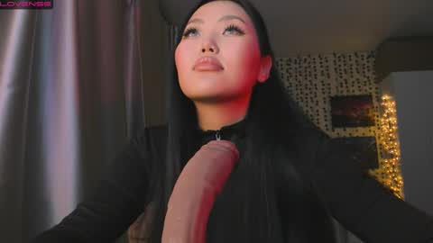 Snapshot of uko_sa chatting on 12.05.25 uko sa online show from 12.05.25