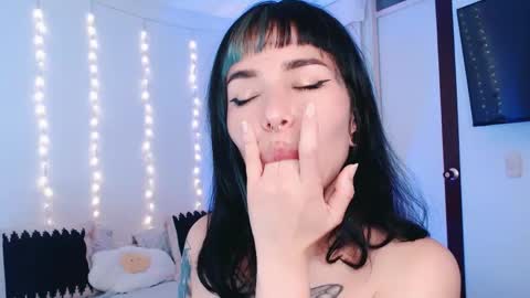 Martina online show from 05.29.26