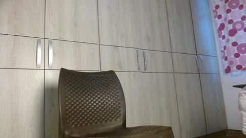 Felipe  model independent online show from 02.04.25