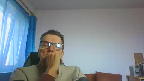 ulmeni4 online show from 02.21.25