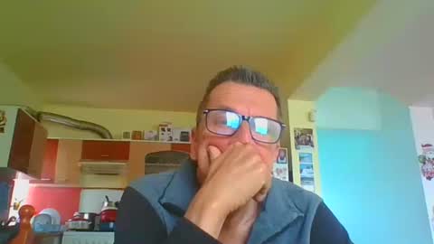 ulmeni4 online show from 04.13.26