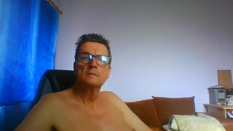 ulmeni4 online show from 08.06.26