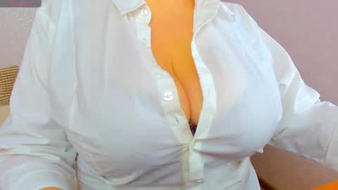 umnizza7777 online show from 03.08.25