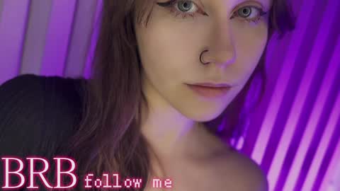 Snapshot of una_medisson chatting on 02.05.25 Una online show from 02.05.25