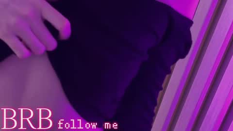 Snapshot of una_medisson chatting on 02.19.25 Una online show from 02.19.25