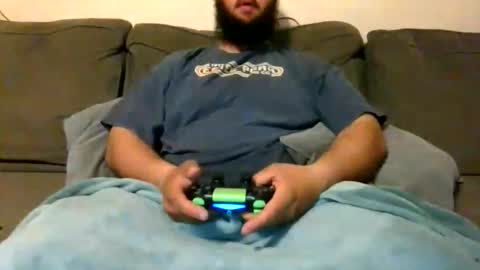 Snapshot of uncutbluecollarcock chatting on 11.27.25 Uncut Rod online show from 11.27.25