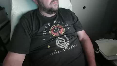 Snapshot of uncutnash chatting on 11.29.25 uncutnash online show from 11.29.25