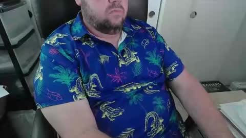 Snapshot of uncutnash chatting on 12.05.25 uncutnash online show from 12.05.25