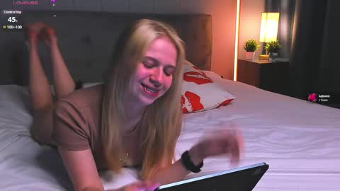 Im online every day 1700 GMT-4 online show from 03.01.25