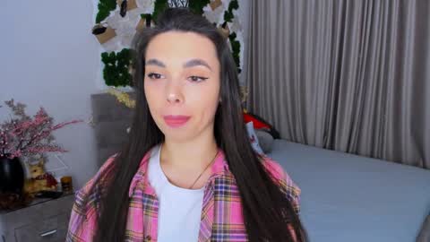 Patricia online show from 01.25.25