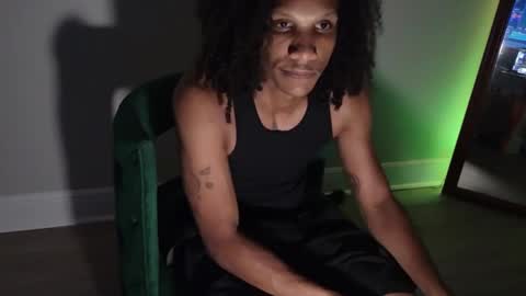 Snapshot of uniballboy chatting on 03.22.26 Uni Ball online show from 03.22.26