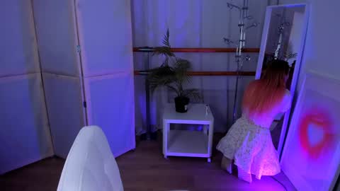 Call me Mira  thumbs up its make me happy online show from 01.21.25