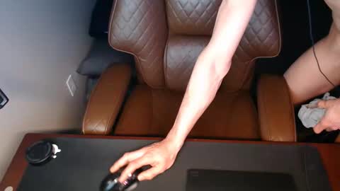 Snapshot of unicornflowers chatting on 03.08.26 unicornflowers online show from 03.08.26