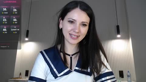 Snapshot of uninvited_raccoon chatting on 02.07.25 uninvited_raccoon online show from 02.07.25